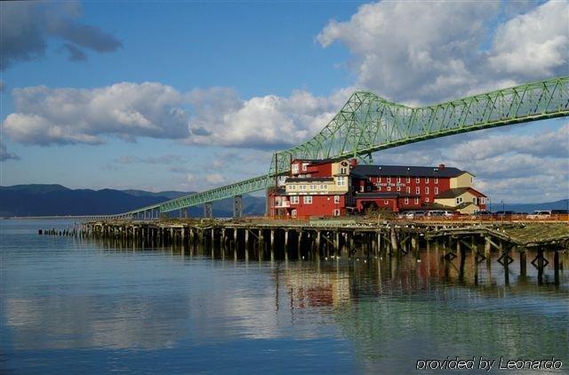 Cannery Pier Hotel & Spa アストリア エクステリア 写真