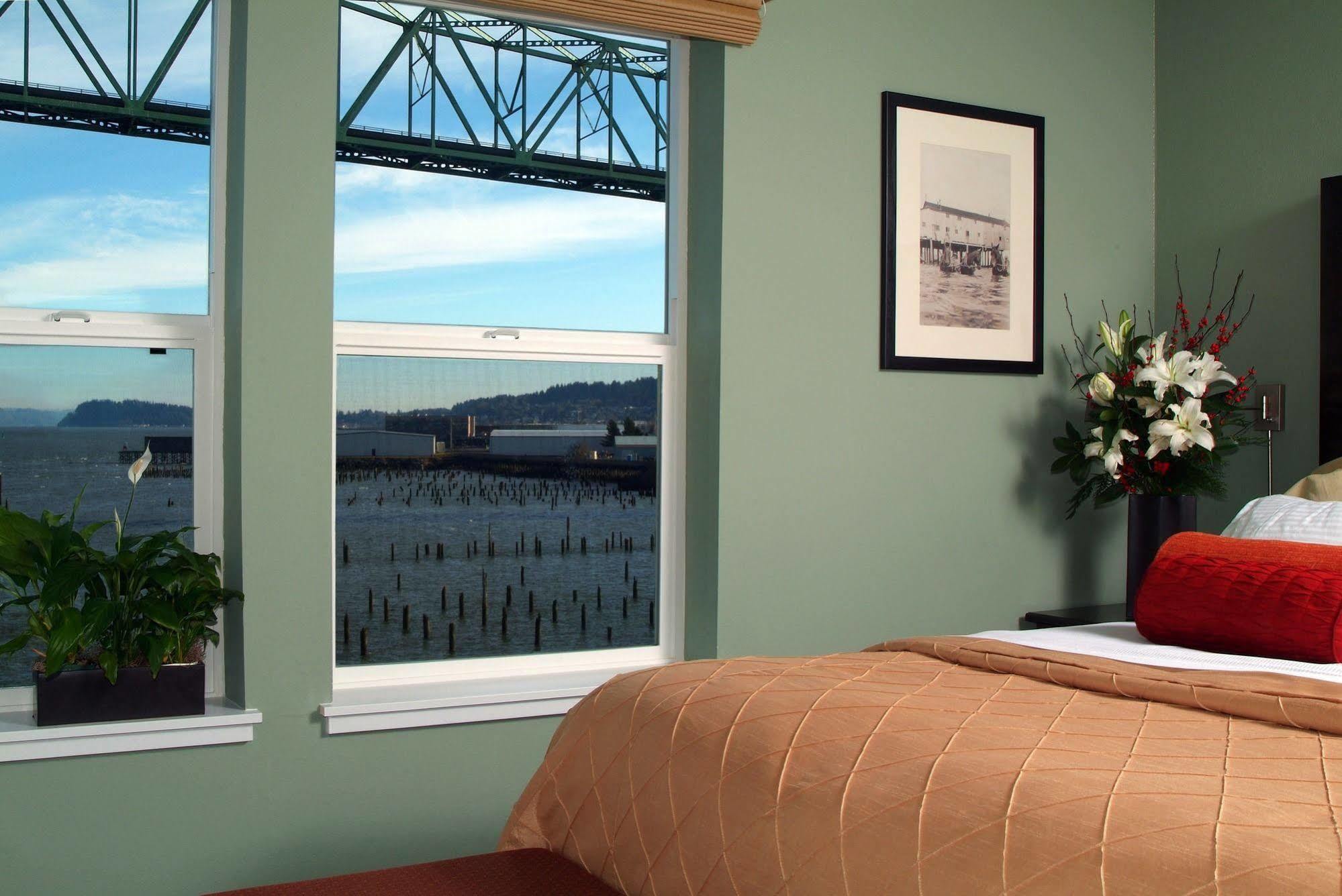 Cannery Pier Hotel & Spa アストリア エクステリア 写真